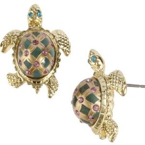 Betsey Johnson turtle earrings